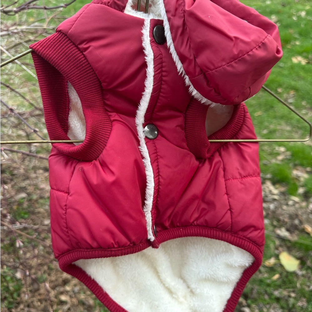 Cozy Red Quilted Dog Puffer Vest with Faux Fur Trim